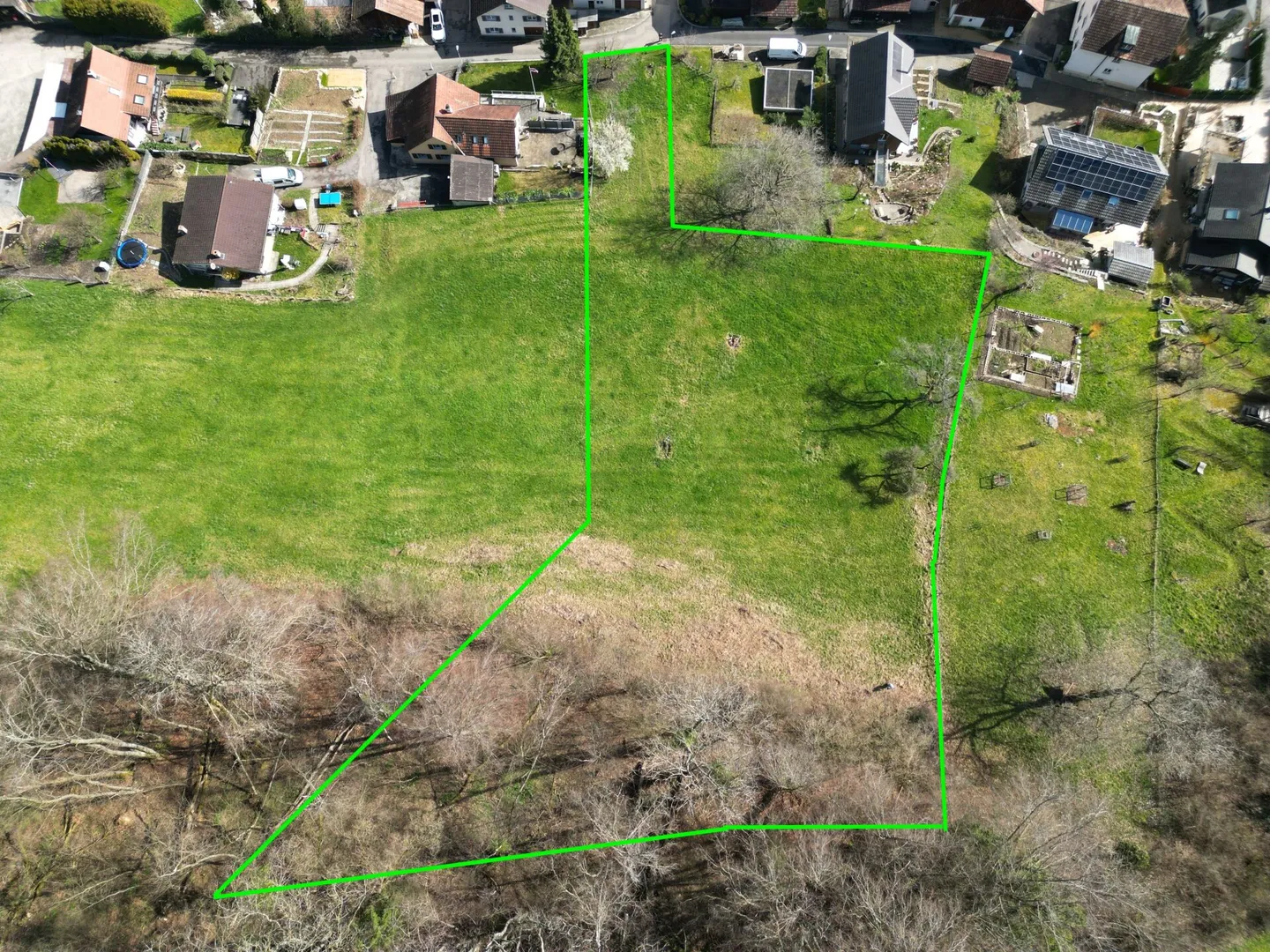 Spacious plot in Reigoldswil - without architectural obligation! - Photo 1 of 3