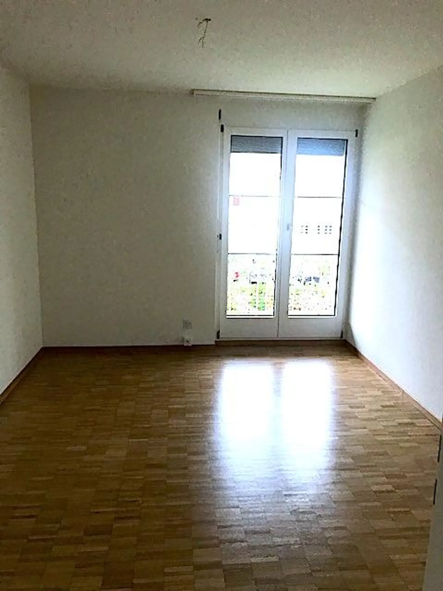 Bella, luminosa appartamento di 4,5 stanze in affitto - Foto 13 di 19