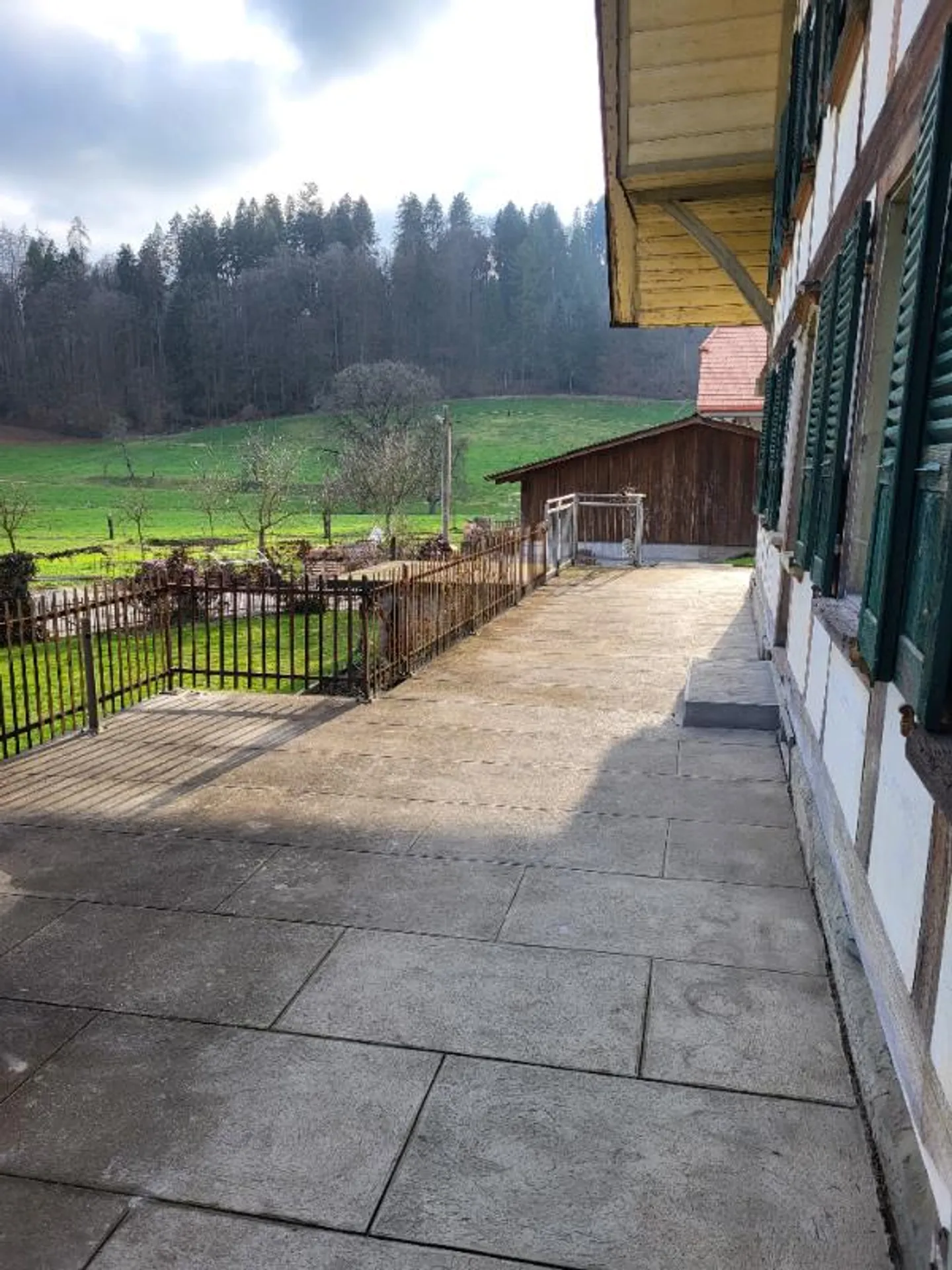 4.5 Room Apartment - Photo 5 of 5