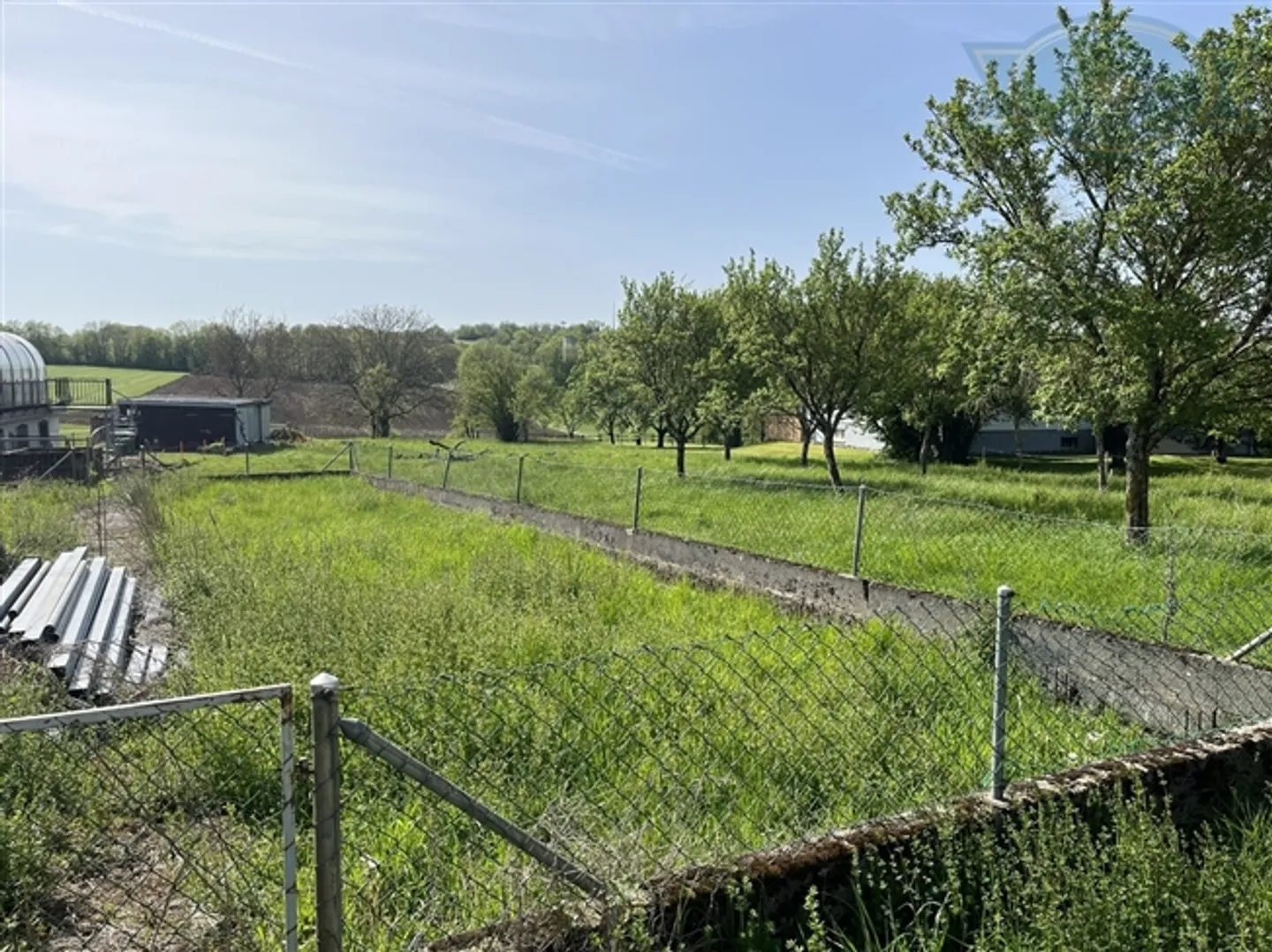 «Baugrundstück von mehr als 3000m2 mit Gebäude zum Abriss.» - Foto 4 von 5