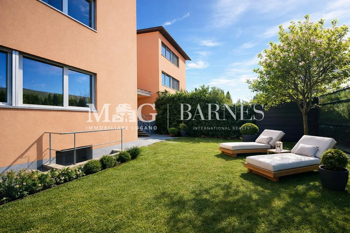 Lugano, Vezia: Large 7.5 room house with garden - 250 sqm - Photo 2 of 14