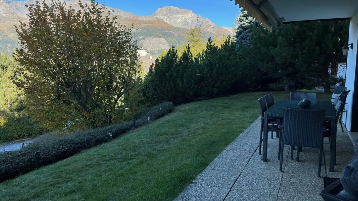 CRANS-MONTANA ZU VERMIETEN SEHR SCHÖNE WOHNUNG - Foto 3 von 3