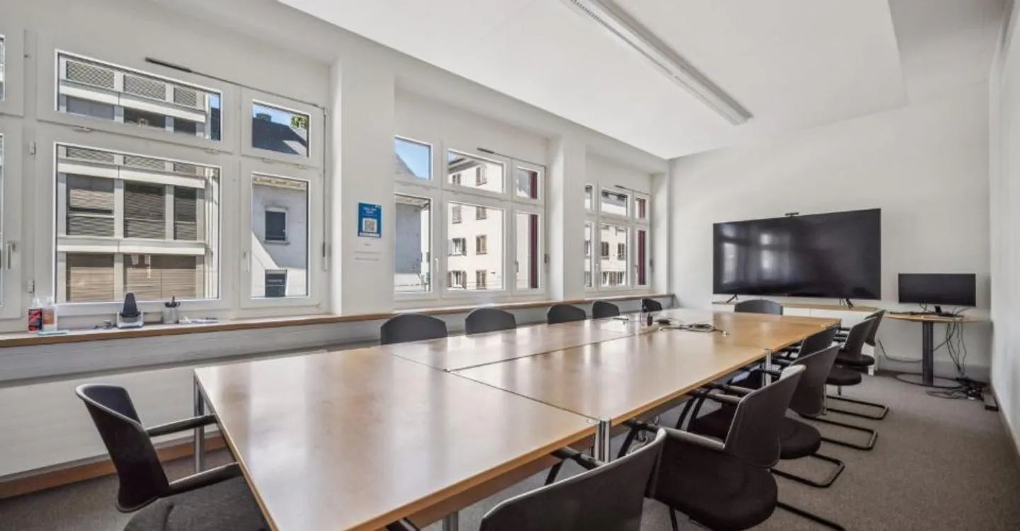 Office space in prime location near Oerlikon train station - in Züri11 - Photo 9 of 9