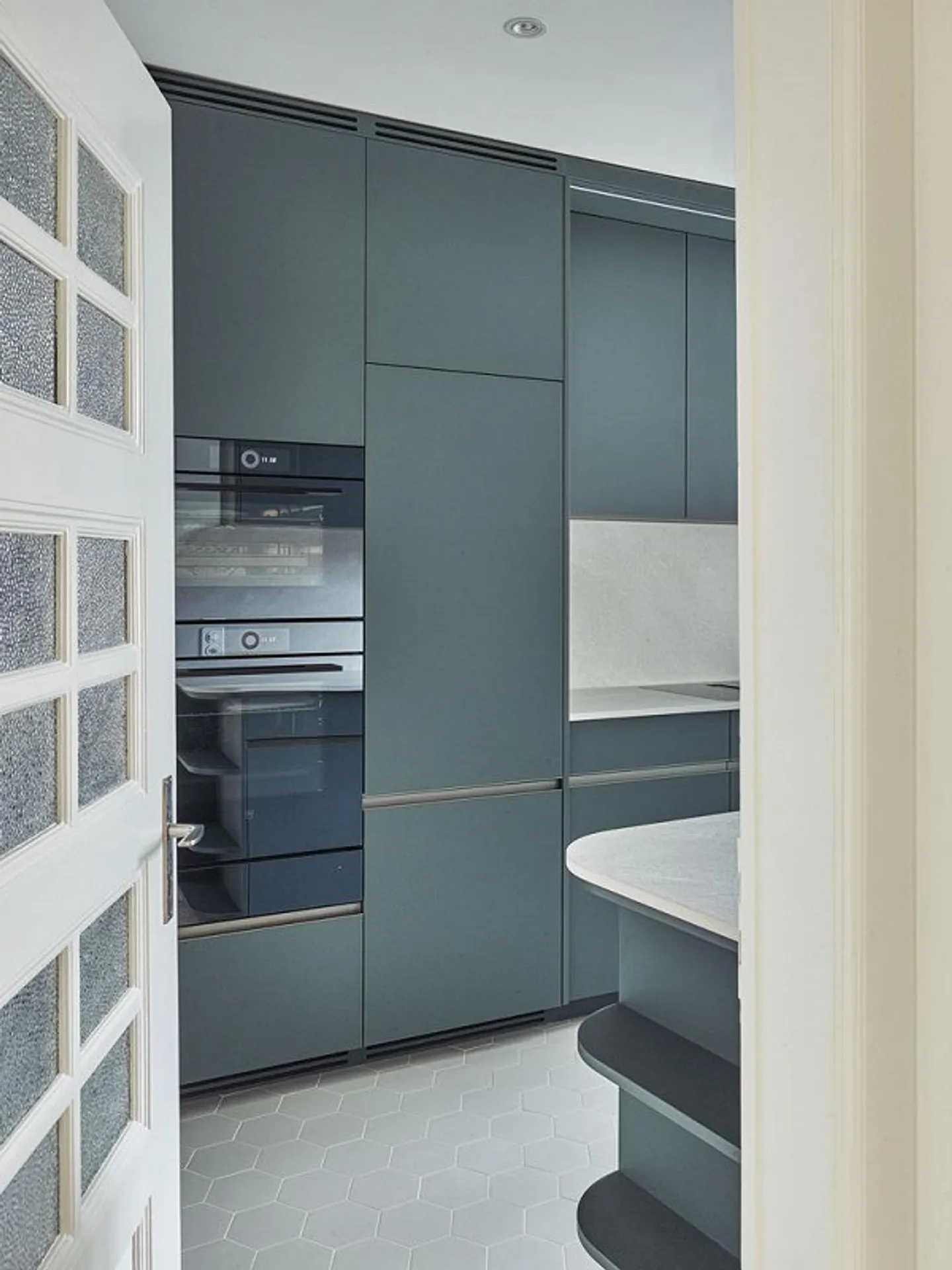 Appartement récemment rénové exclusif dans un emplacement de choix - Photo 3 sur 5