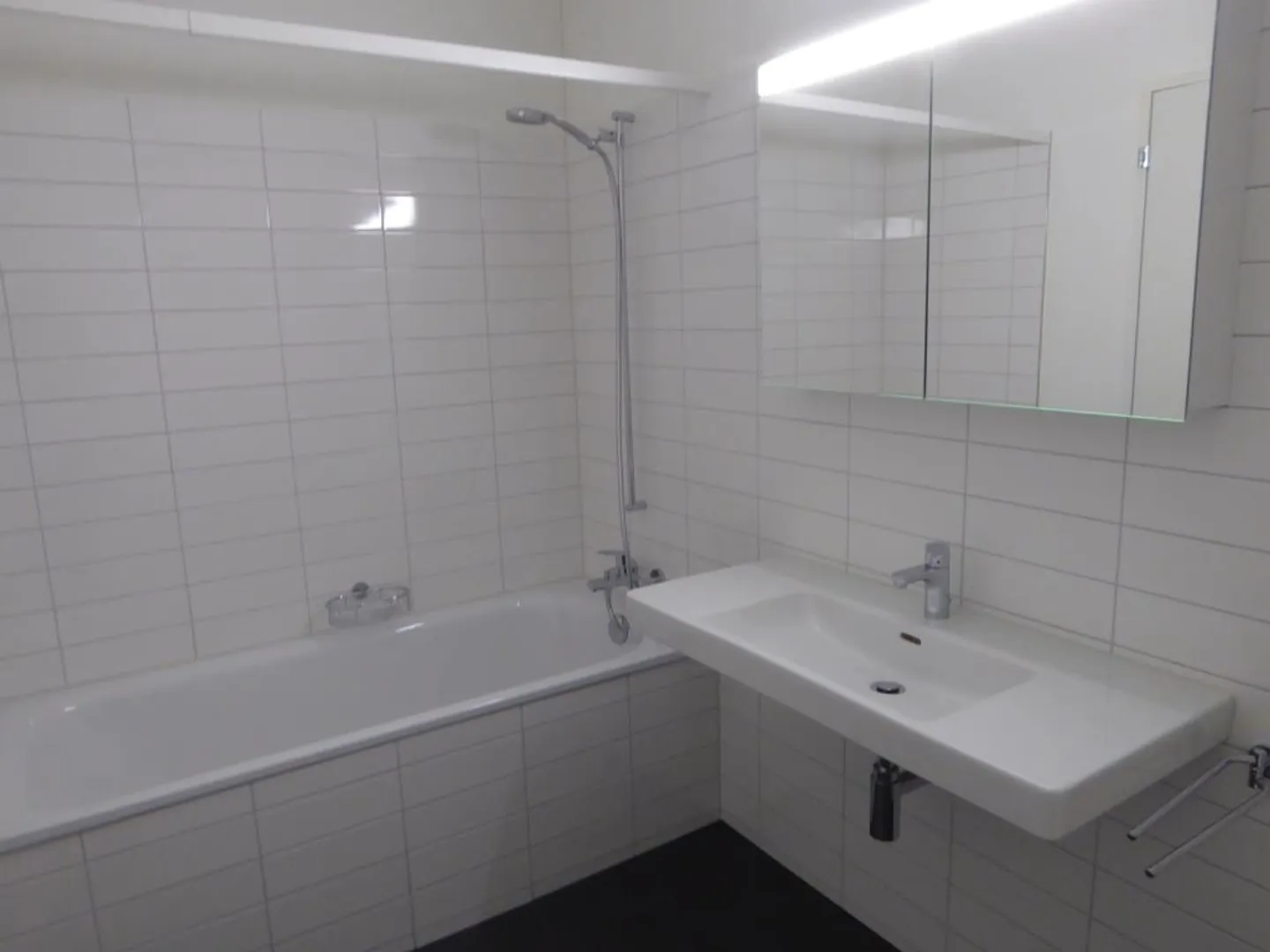 Modernes Apartment in Lenzburg - Foto 4 von 6