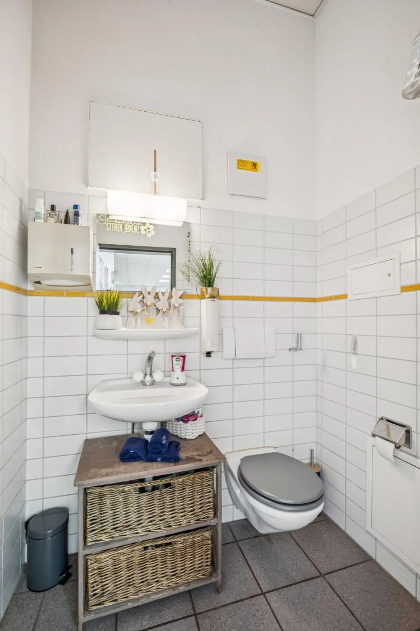 L'espace de vente au centre de Mühlefeld - Photo 7 sur 8