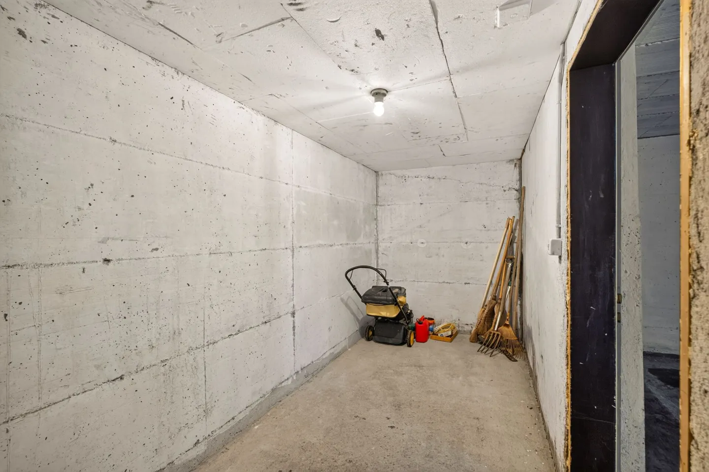 Charmante maison jumelée dans un emplacement calme avec vue dégagée - Photo 23 sur 30