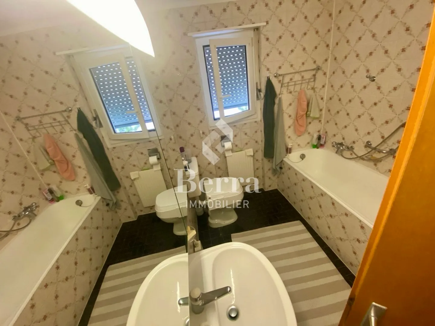 Appartement 4,5 pièces bien situé à Martigny - beau potentiel - Photo 8 sur 14