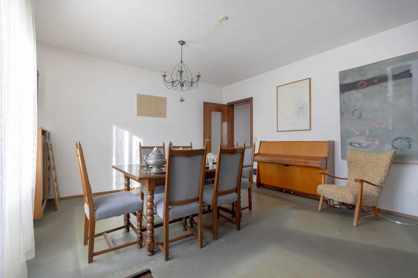 GELEGENHEIT - ZWEIFAMILIENHAUS 7.5 MIT GEWERBLICHEM RAUM IN CHIASSO - Foto 4 von 9