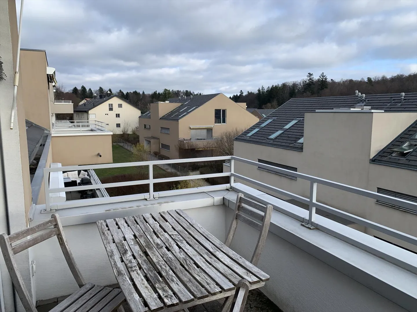 3.5 Room Apartment - Photo 1 of 6