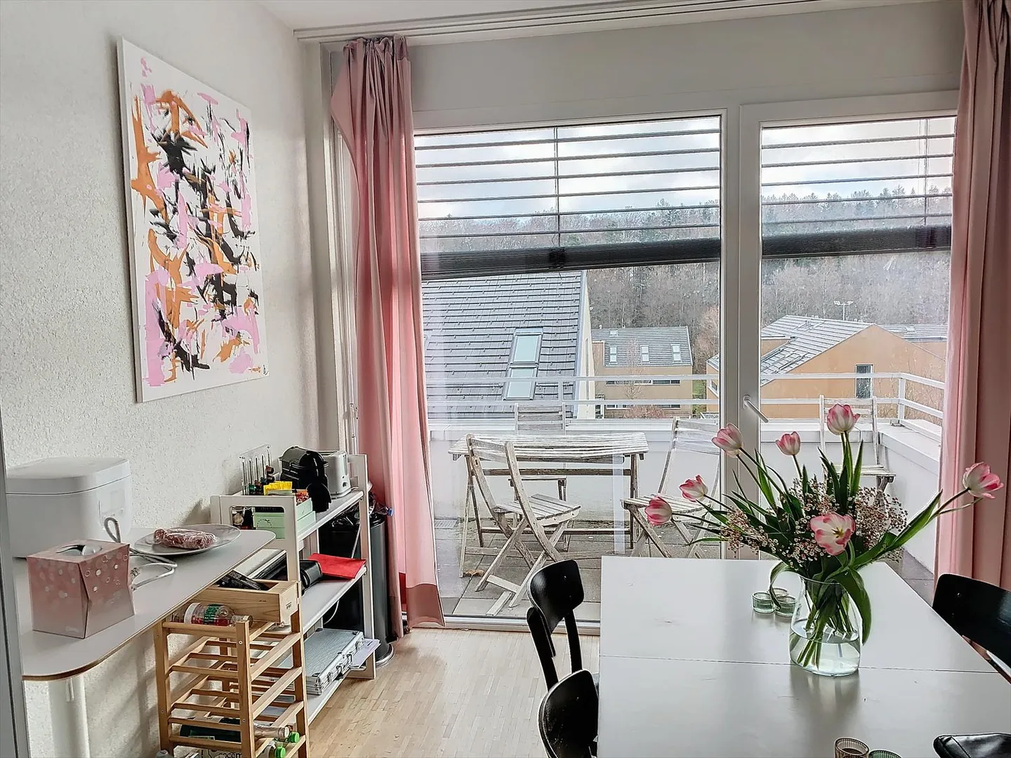 3.5 Room Apartment - Photo 2 of 6