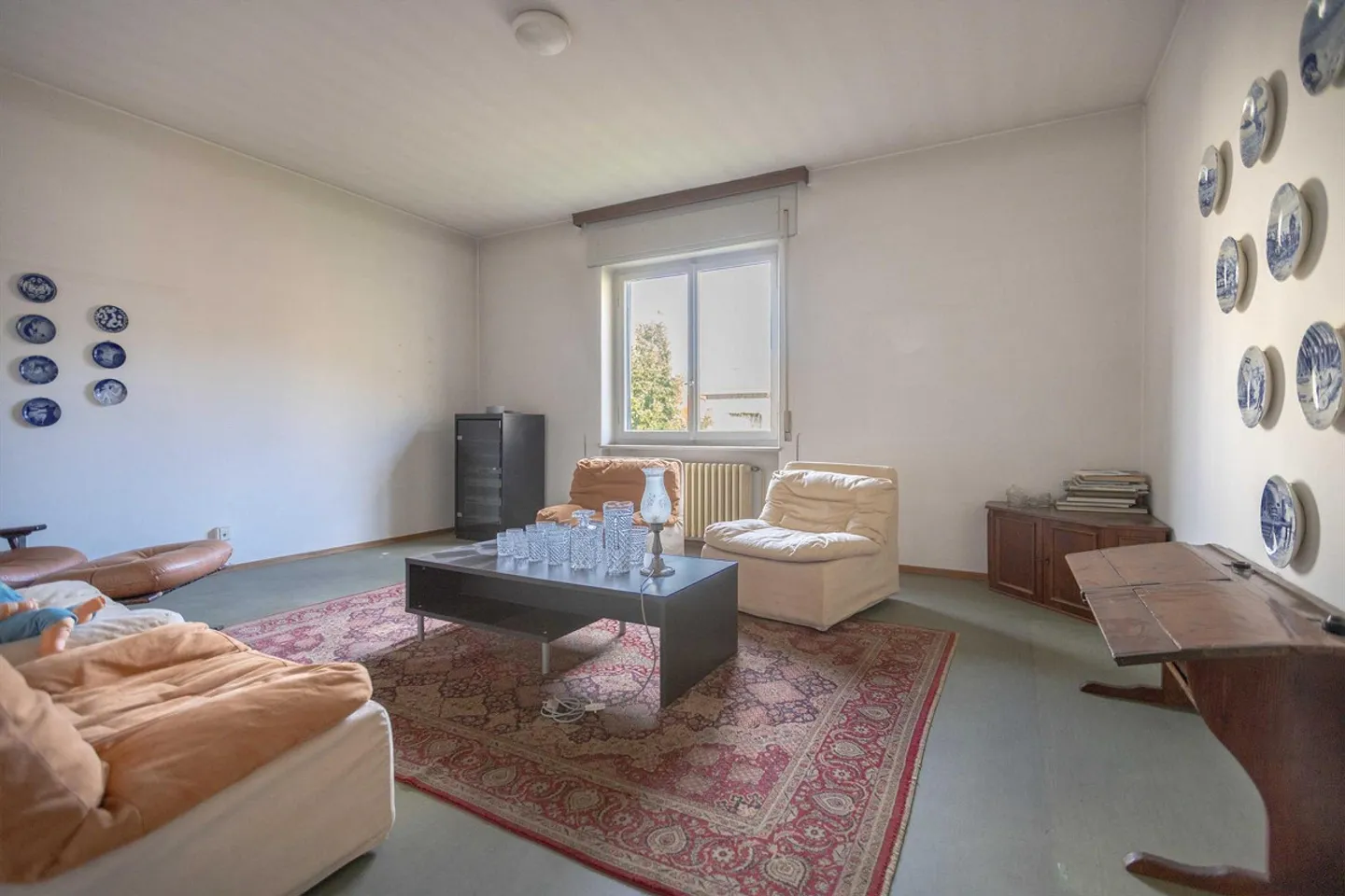 GELEGENHEIT - ZWEIFAMILIENHAUS 7.5 MIT GEWERBLICHEM RAUM IN CHIASSO - Foto 8 von 9