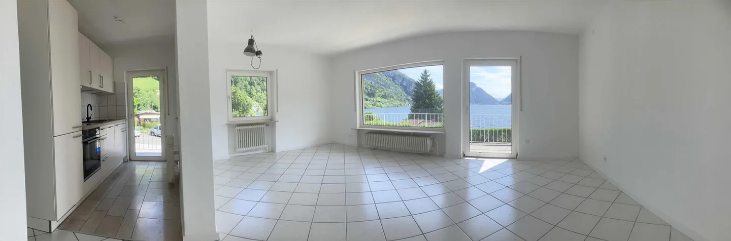 VUE qui INSPIRE – Appartement lumineux de 4 pièces avec vue sur le lac et les montagnes - Photo 3 sur 18