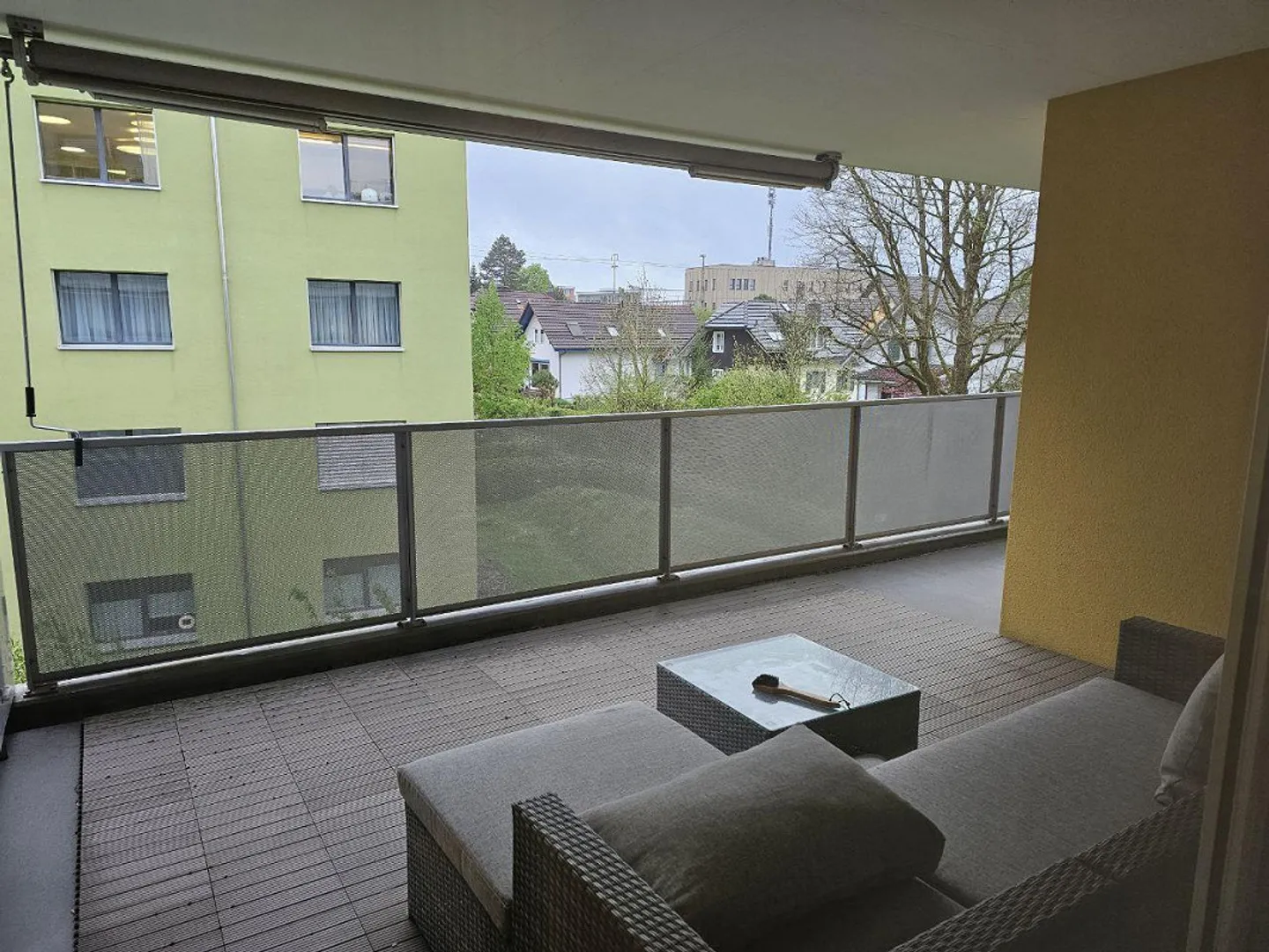 Exclusive 3.5 room apartment directly at the train station - Photo 10 of 10
