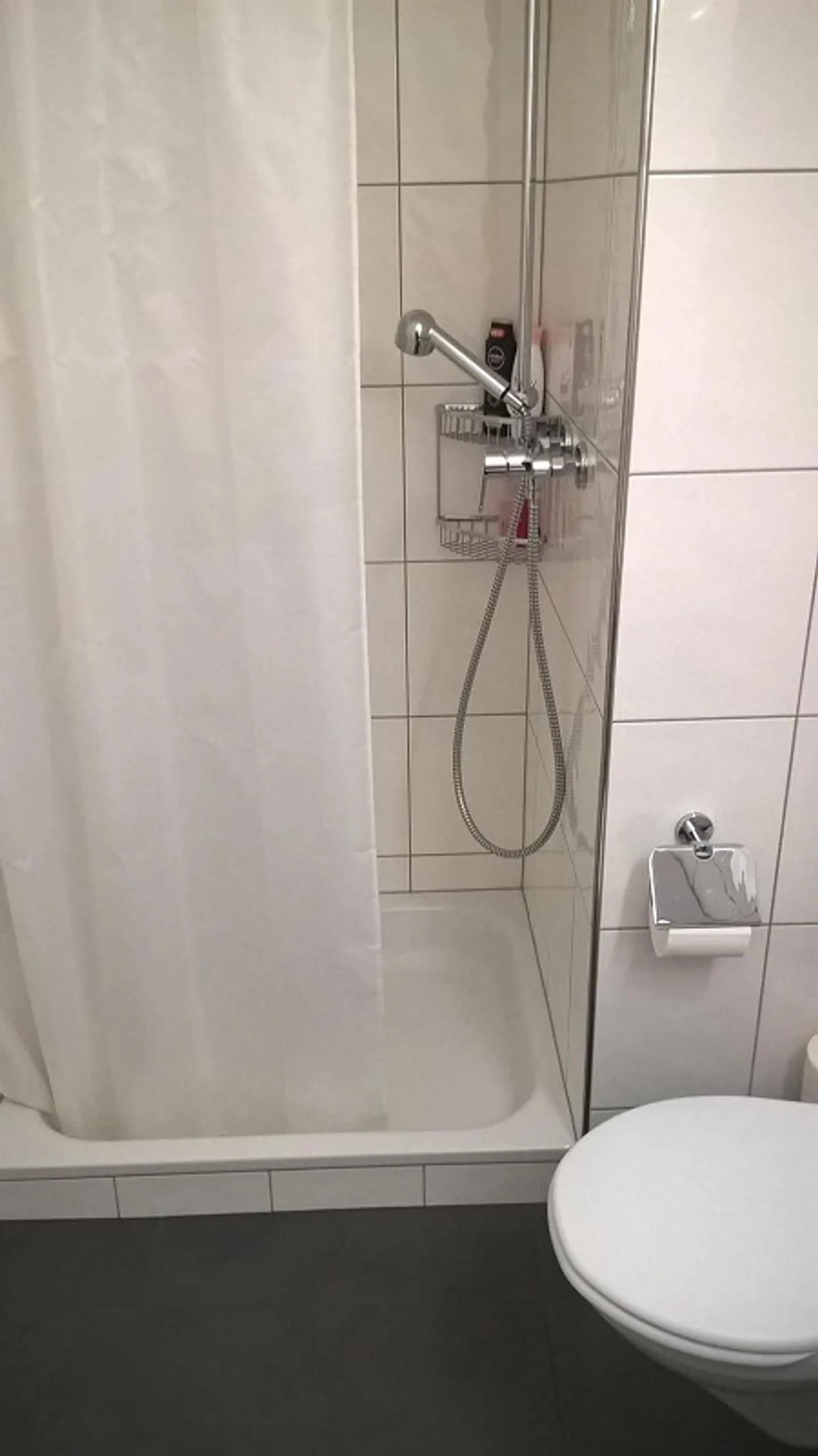 neuwertige 2.5 Zimmerwohnung - Foto 7 von 9