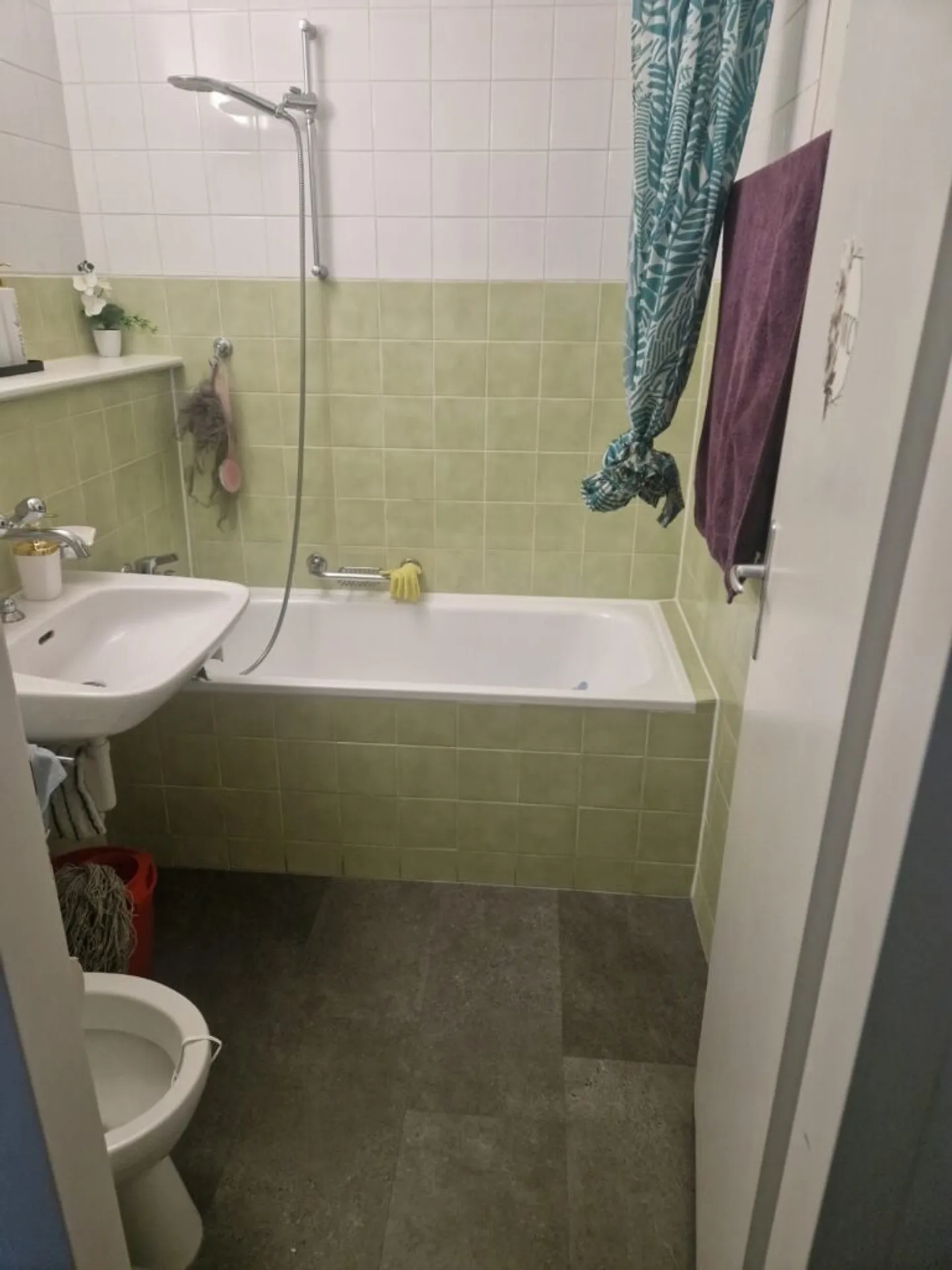 Appartement de 2 pièces au 3ème étage avec balcon - Photo 4 sur 5