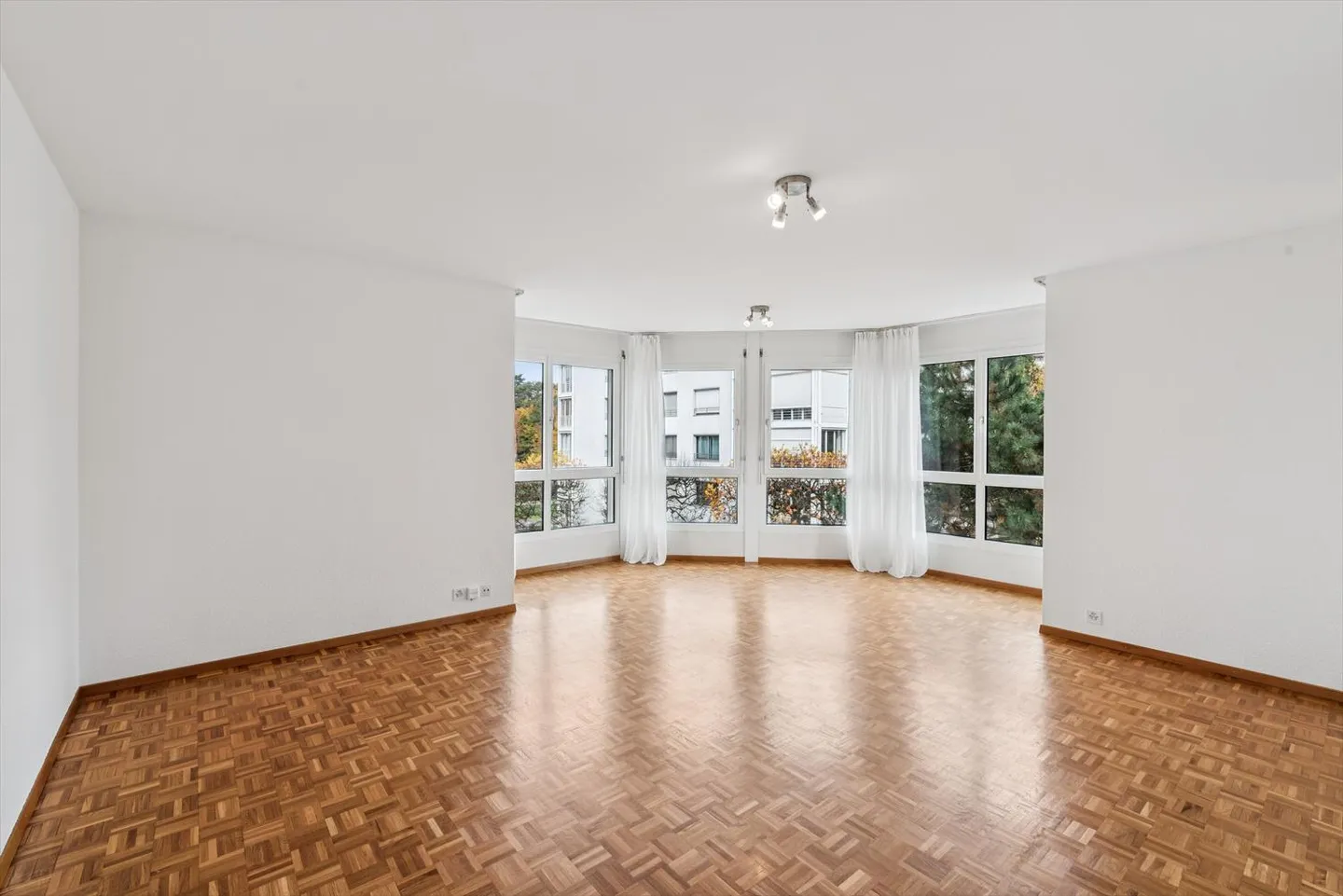 Appartamento 4 locali - Foto 3 di 10