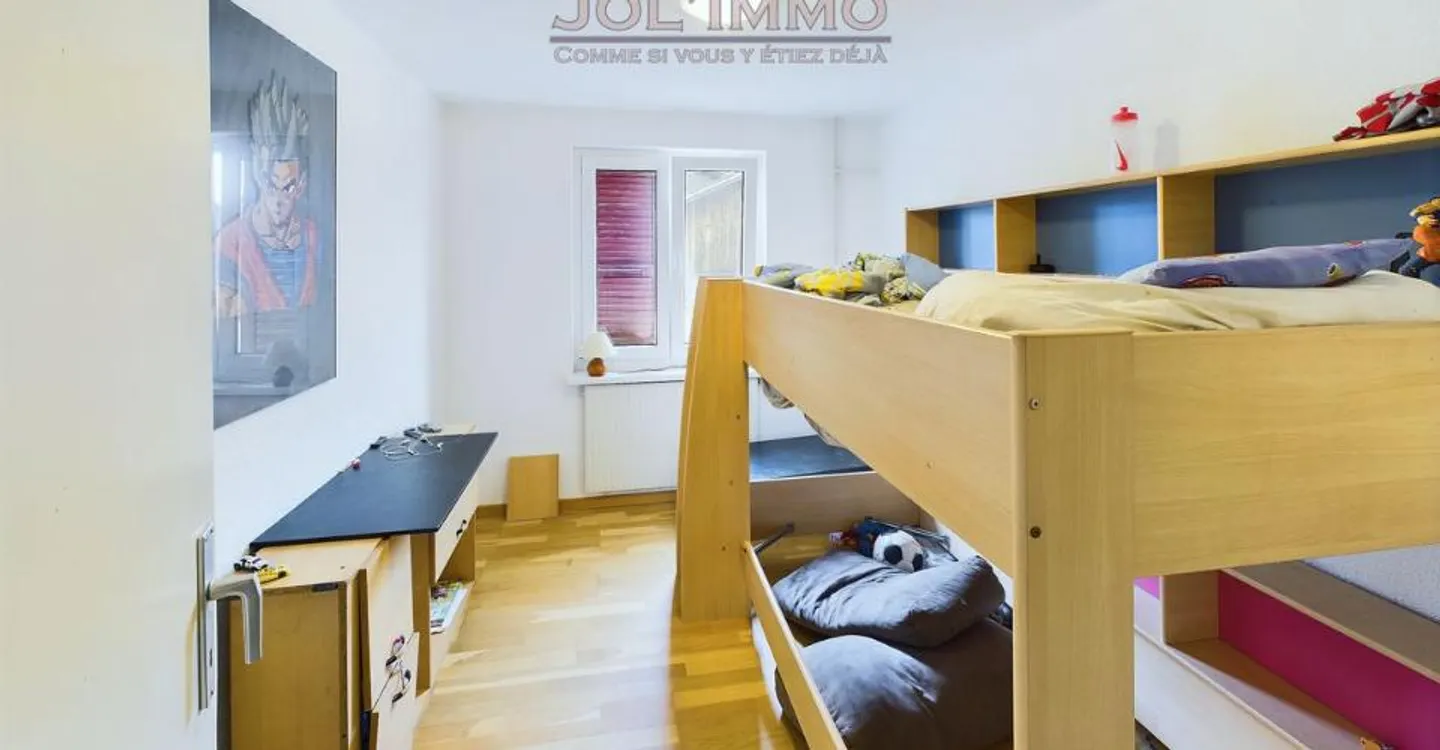 Charming 3.5 Room Apartment - Photo 8 of 13