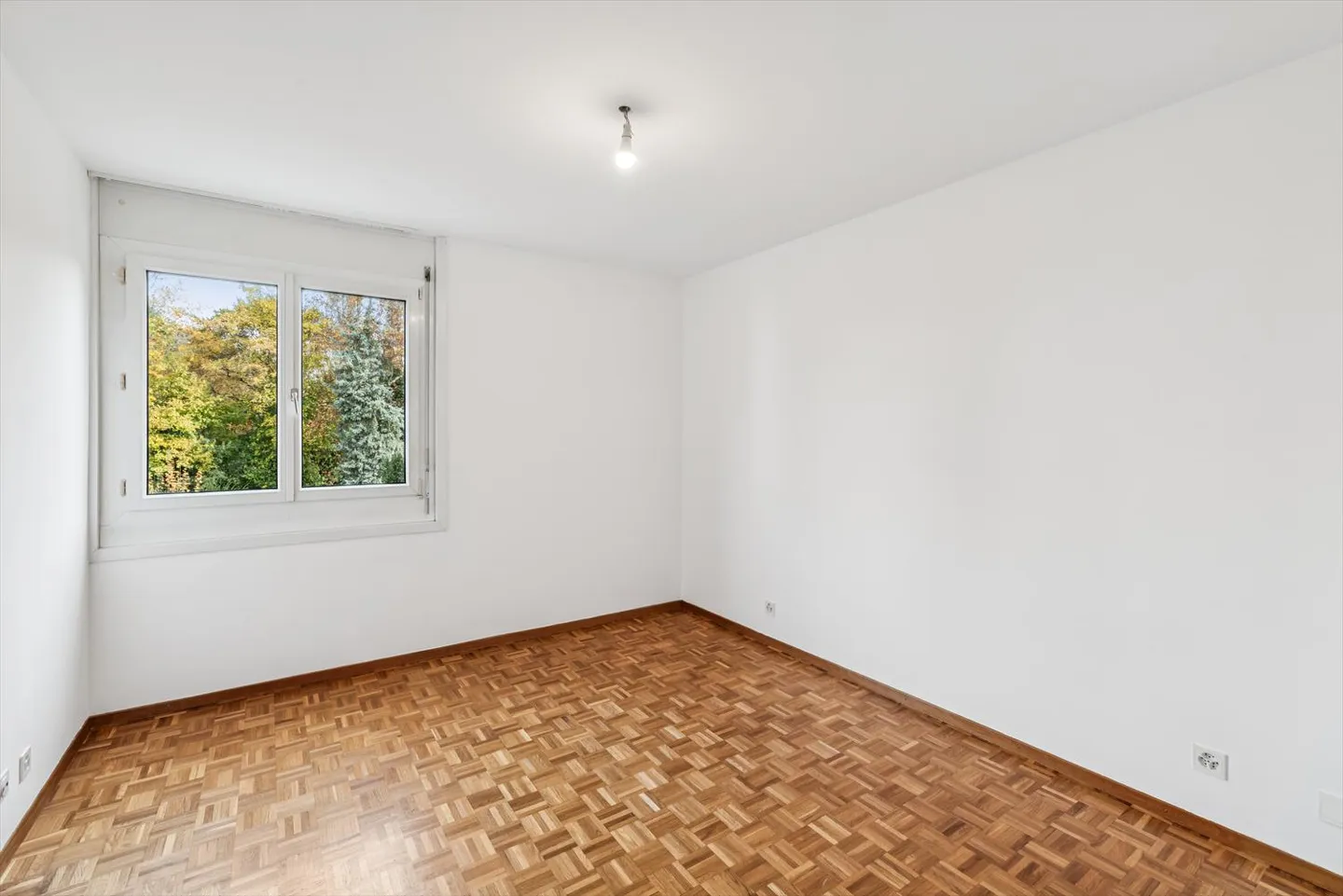 Appartamento 4 locali - Foto 8 di 10