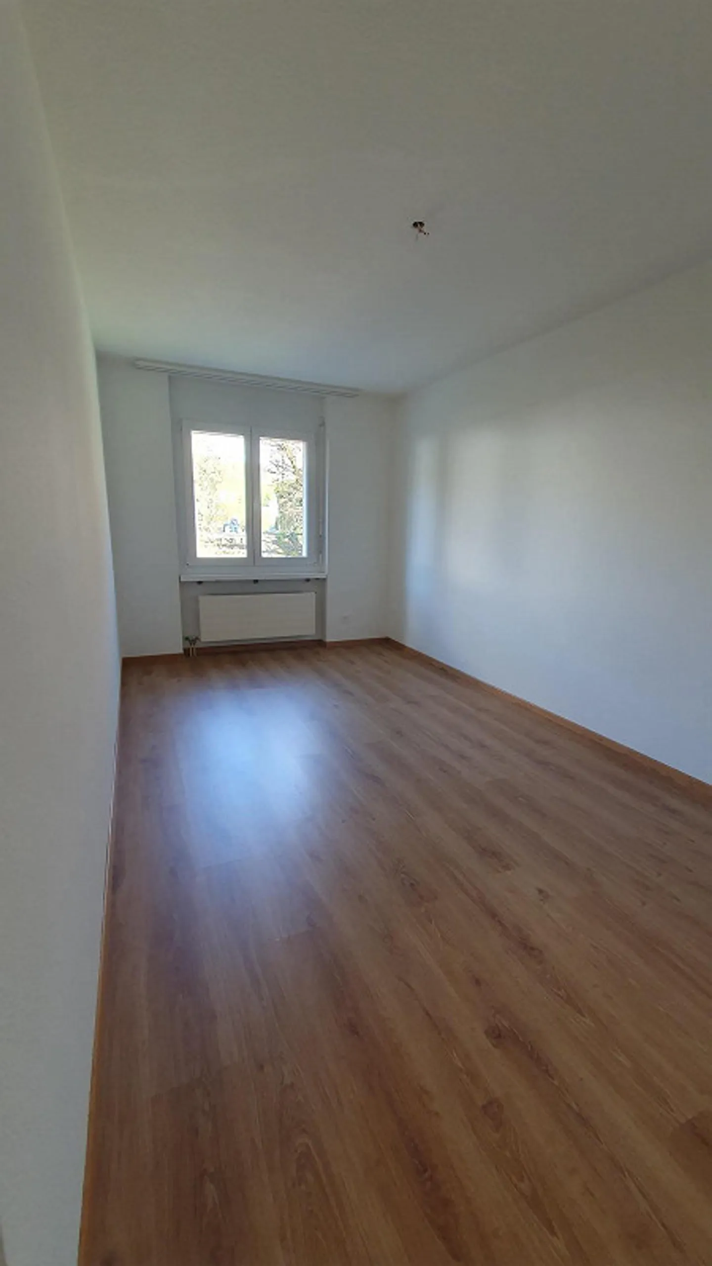 Cozy 3.5 room apartment in a central location - Photo 2 of 8