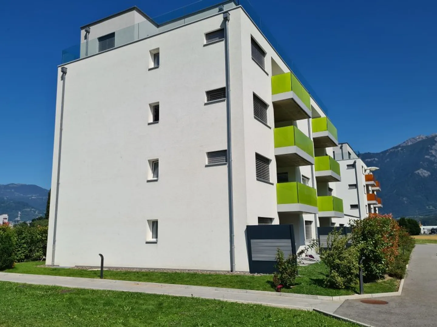 05031 - Appartamento 4.5 Locali - Rue du Pont Rouge 2, 4 e 6 - Monthey - Foto 3 di 4