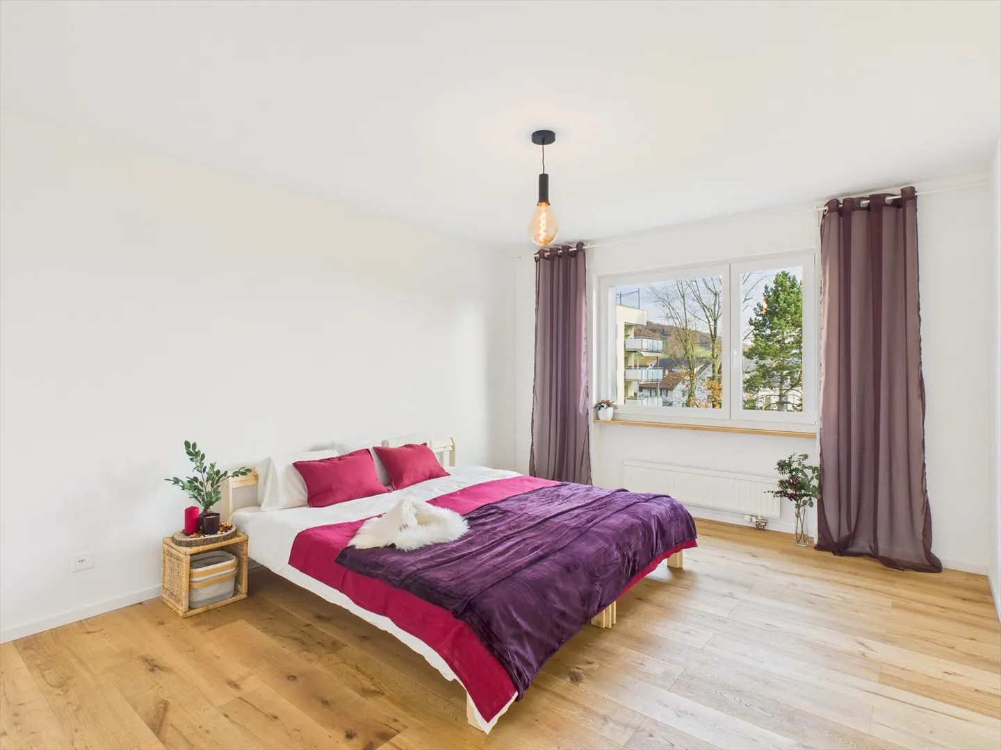 Modern, fully renovated 3.5 room apartment with beautiful views in... - Photo 5 of 11