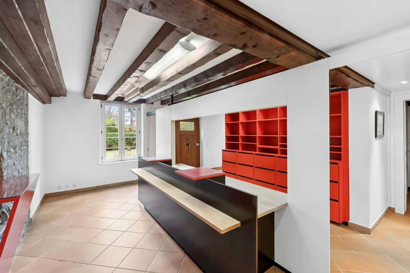 Herrliches Landhaus in der Nähe internationaler Organisationen - Foto 2 von 7