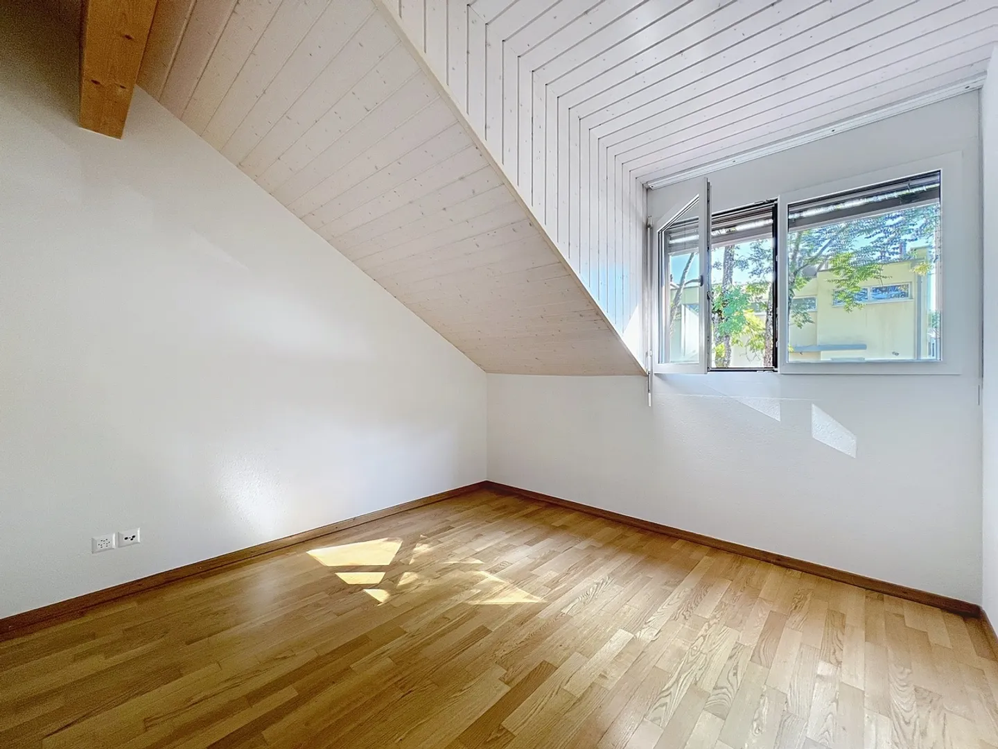 Charming Villa in Chambésy - Photo 5 of 14