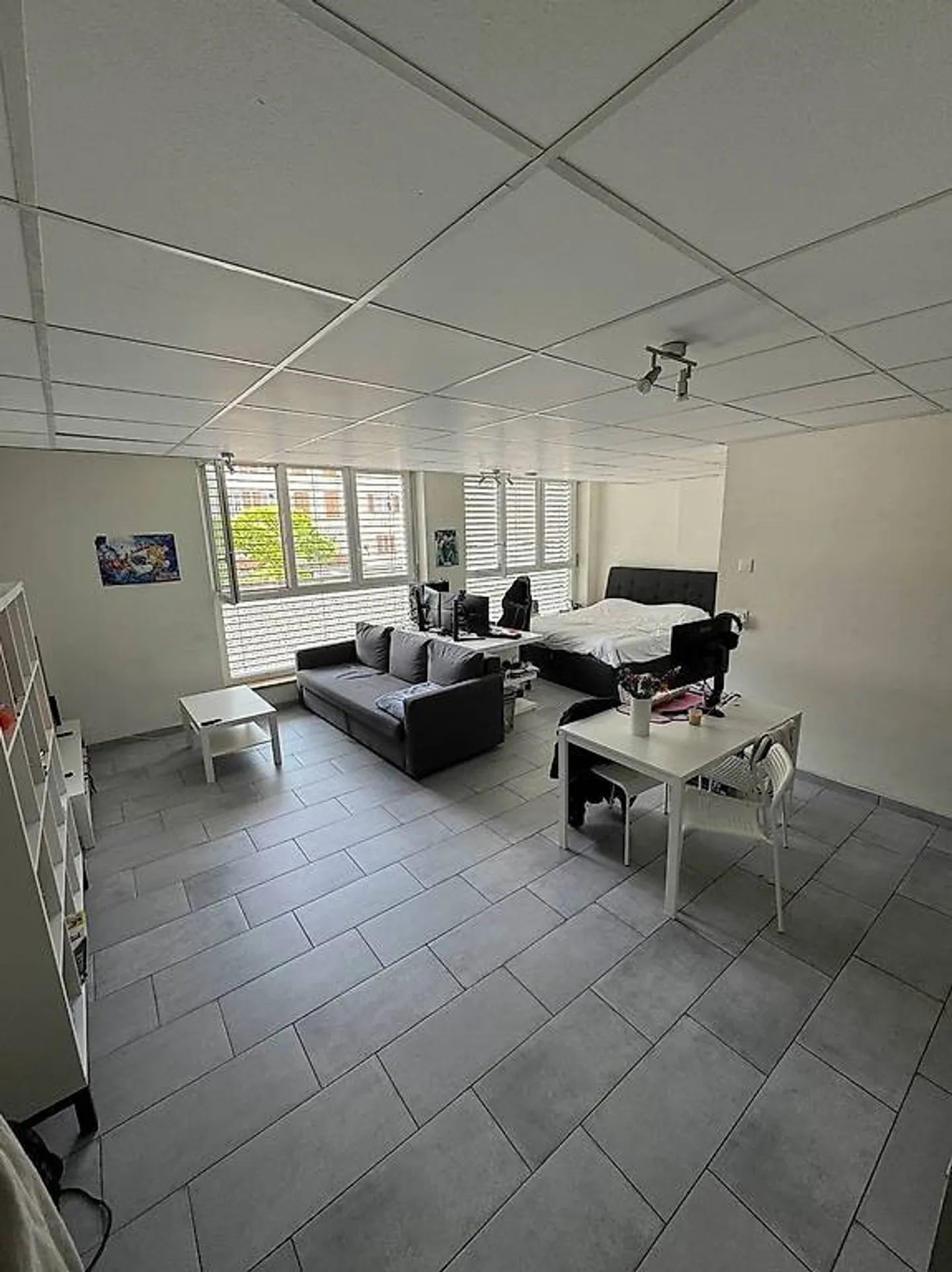 Studio dans le centre de Neuchâtel - Photo 1 sur 3