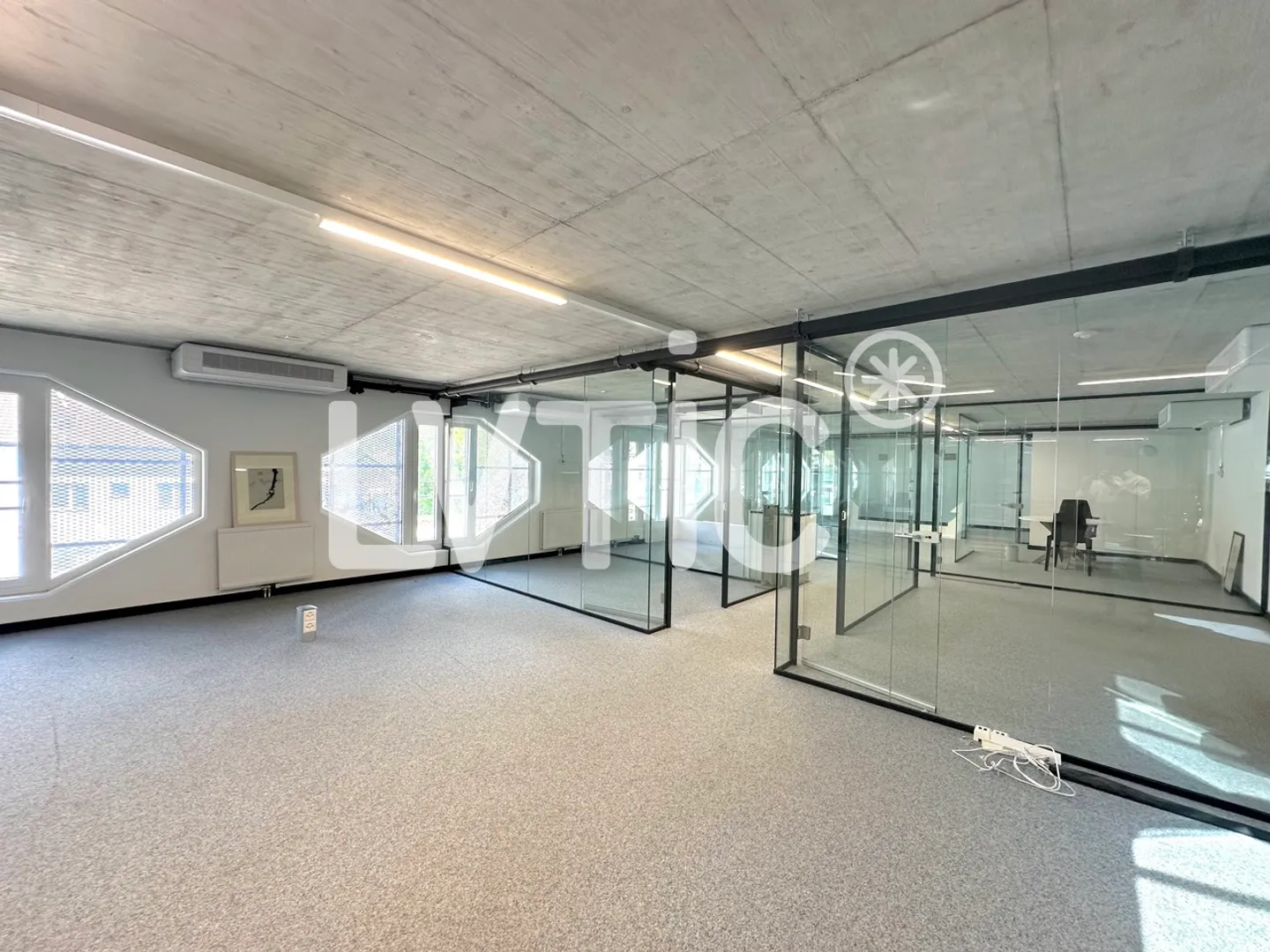 Uffici, locali di 325 m2 in affitto a Yverdon-les-Bains - Foto 1 di 7