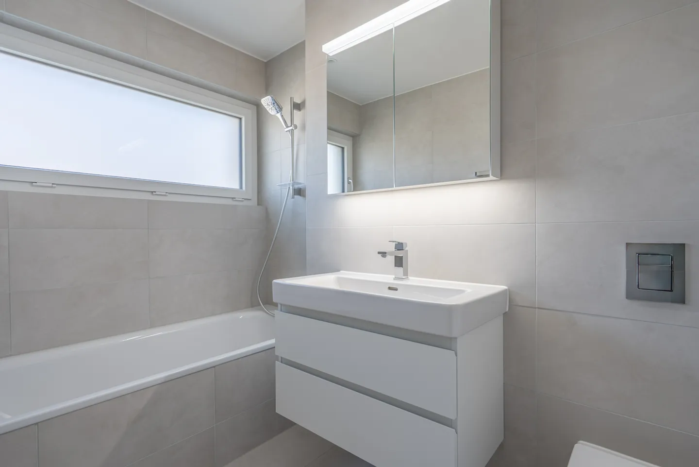 Schönes Apartment mit Balkon - Foto 5 von 7
