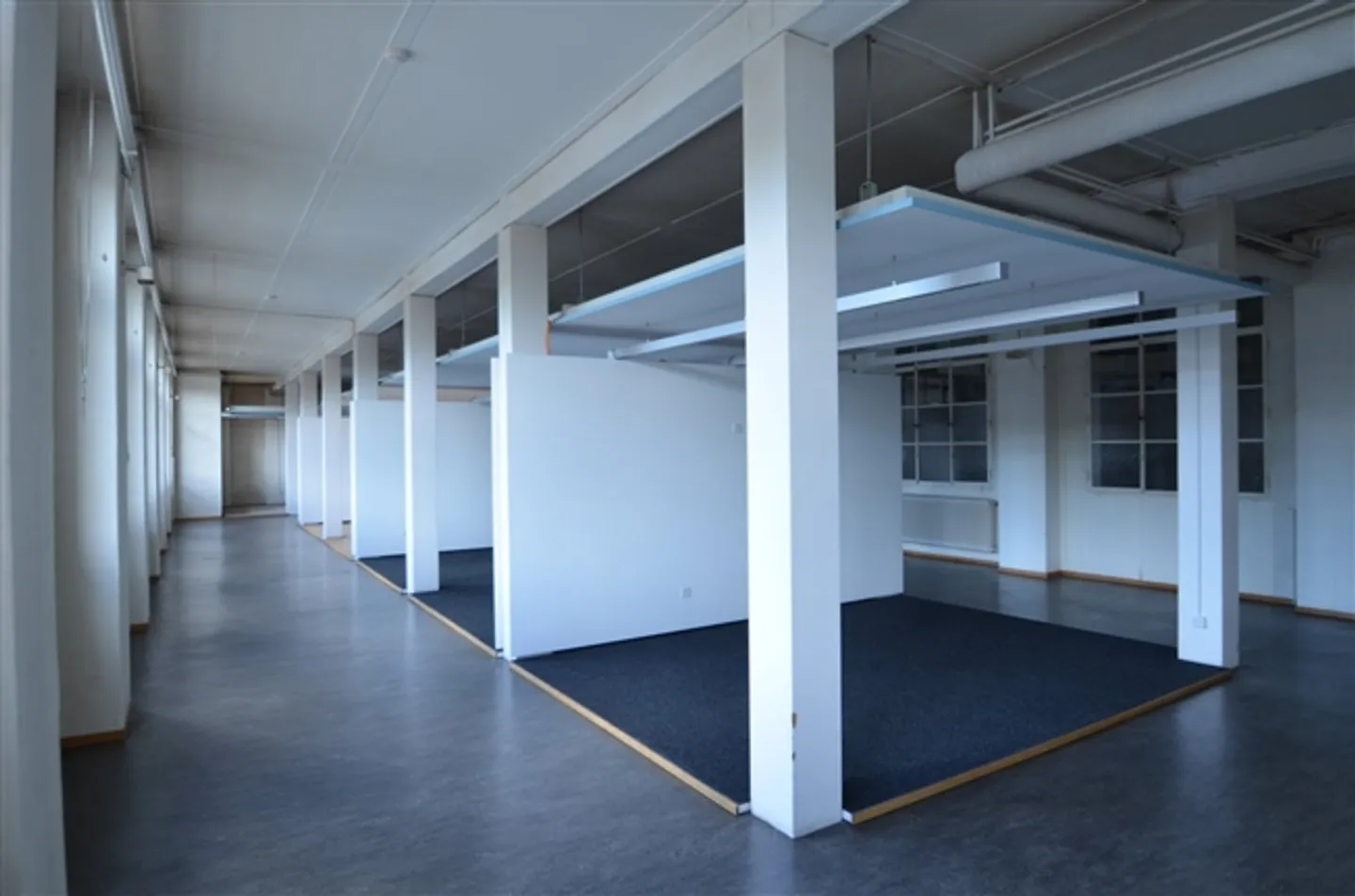 Votre entreprise / entrepôt situé au centre de la gare de Biglen - Photo 5 sur 5