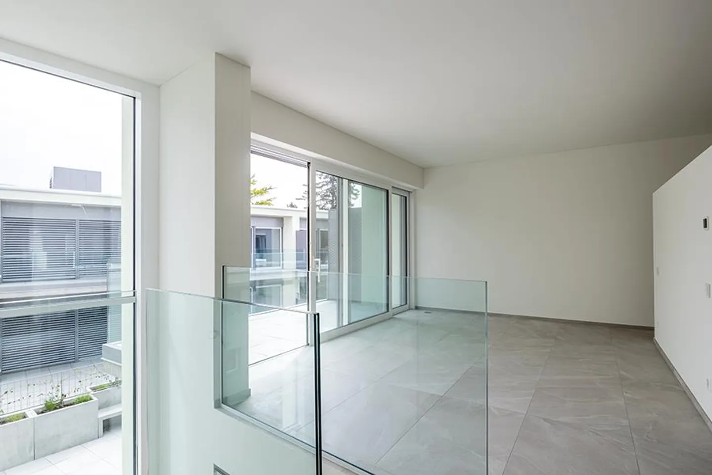 MODERNA MAISONETTE A GENESTRERIO - Foto 13 di 18