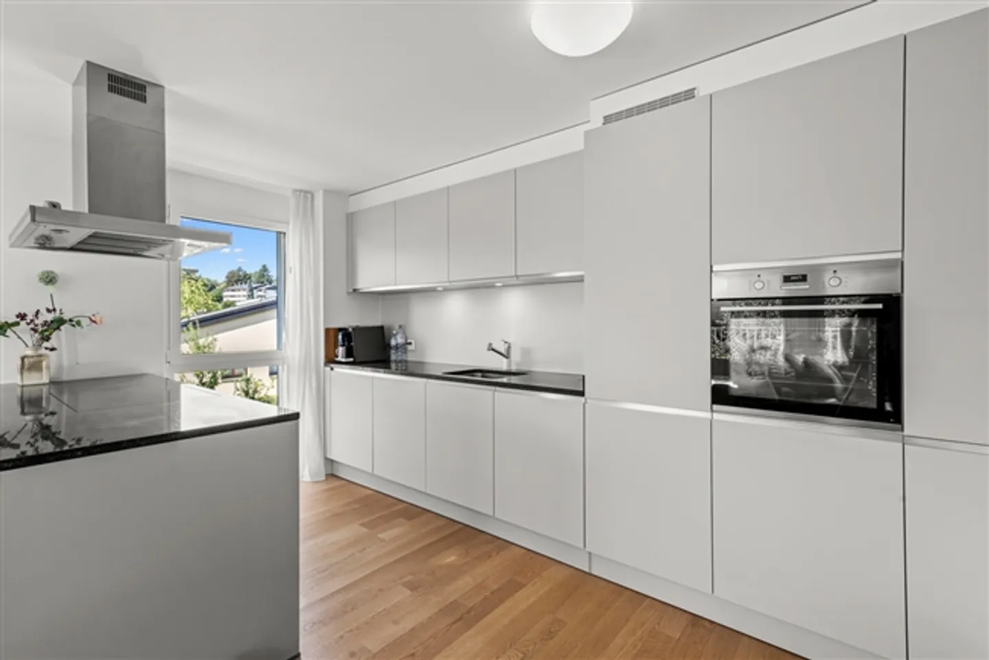 Appartement luxueux de 4,5 pièces au centre de St-Légier - Photo 3 sur 14