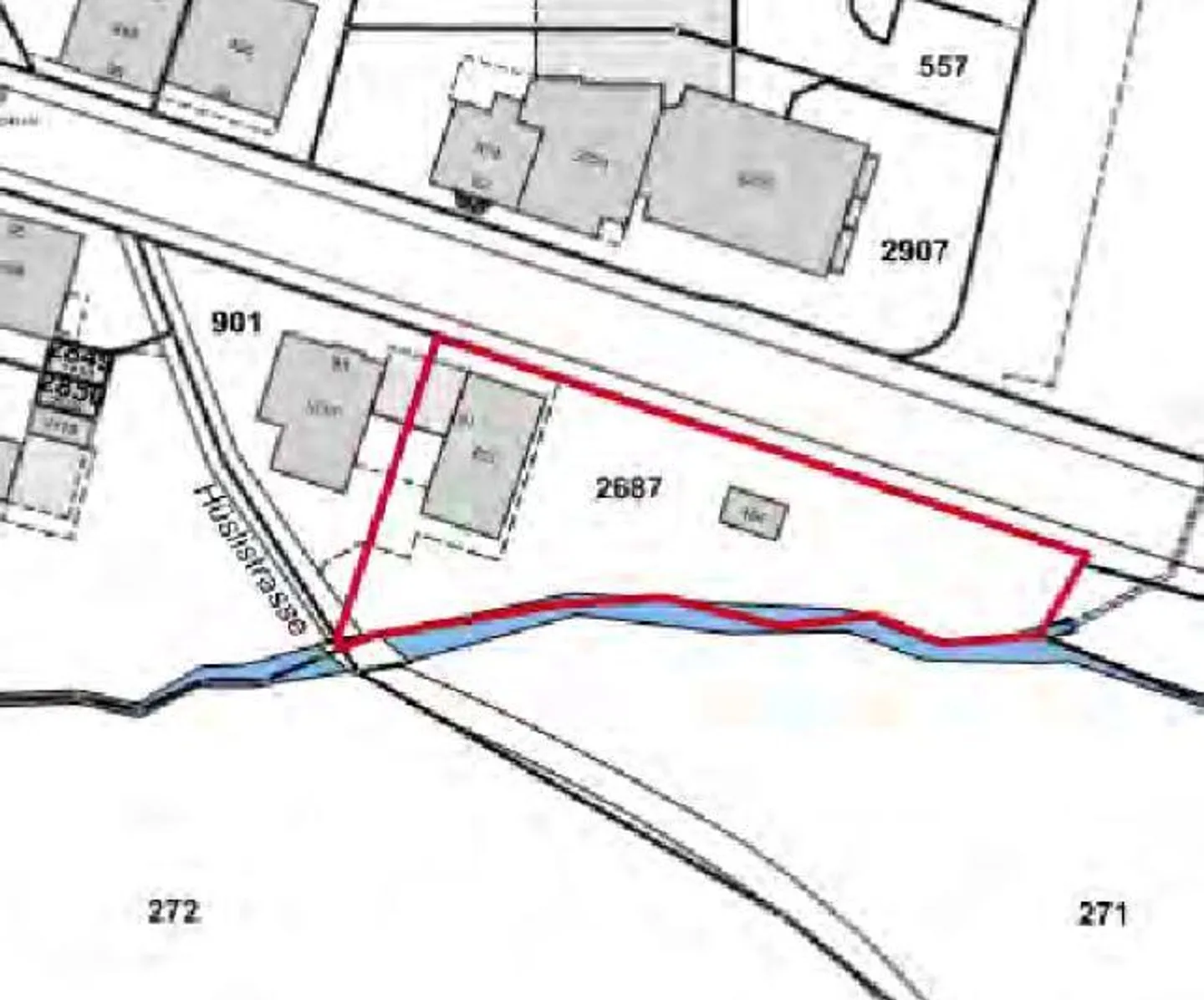 Propriété résidentielle et commerciale spacieuse avec jardin et ruisseau - Photo 5 sur 5