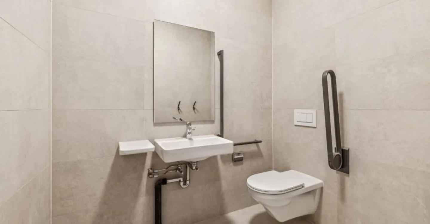 Attractive commercial space in a central location - Steinentorstrasse 14, Basel - Photo 5 of 9