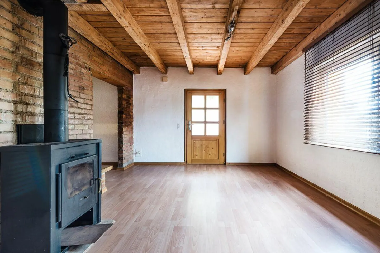 Charmantes Atelier in Bottighofen - Foto 1 von 11