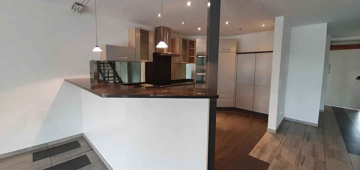 Belle appartement de 4,5 pièces avec des caractéristiques spéciales à Jegenstorf - Photo 6 sur 20