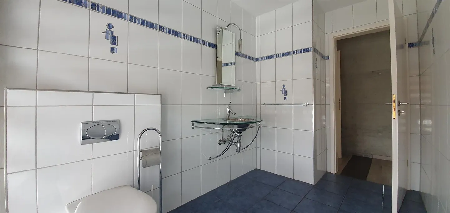 Belle appartement de 4,5 pièces avec des caractéristiques spéciales à Jegenstorf - Photo 10 sur 20