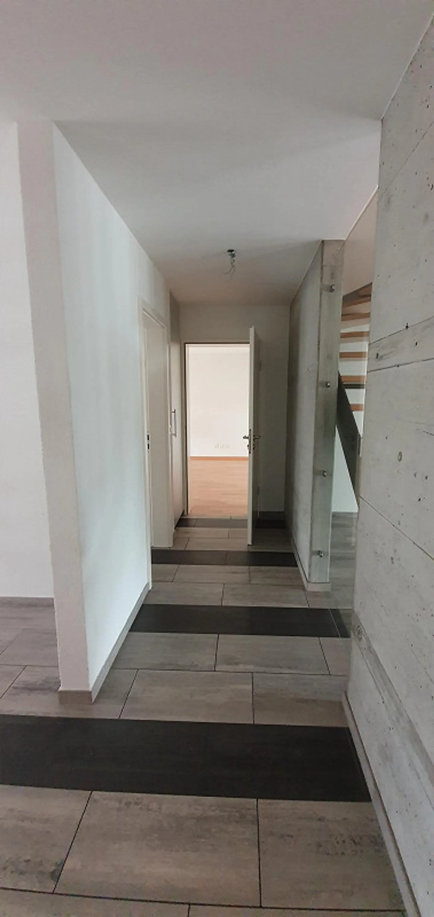 Belle appartement de 4,5 pièces avec des caractéristiques spéciales à Jegenstorf - Photo 17 sur 20