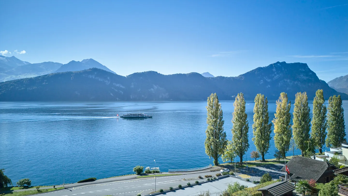 Terrains à bâtir avec vue sur le lac et les montagnes - Photo 3 sur 4