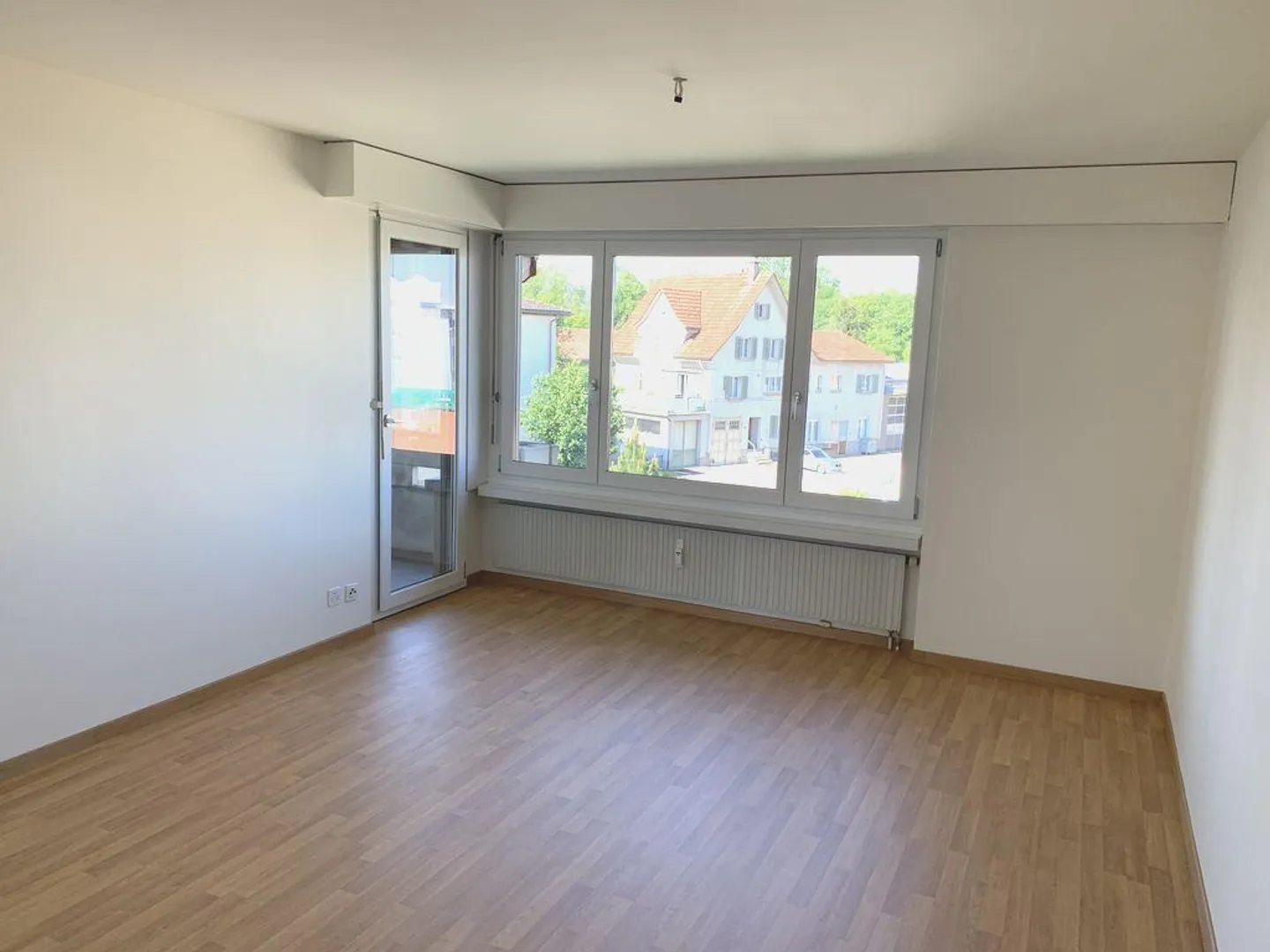 Your new home in the green! - Photo 4 of 10