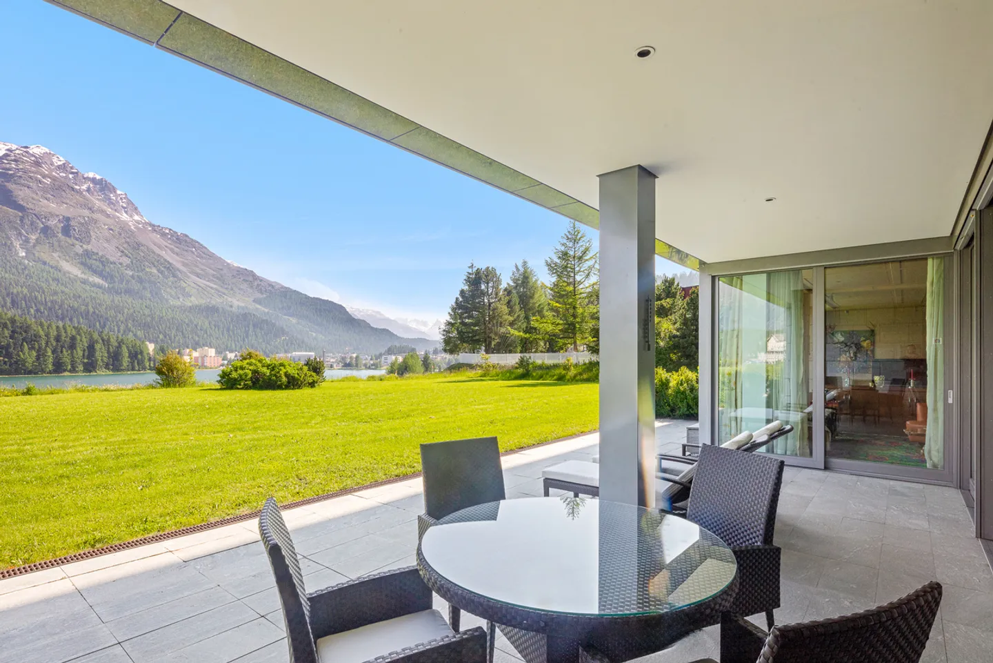 Luxuriöse Erdgeschosswohnung (568m²) - geniales See- und Bergpanorama - Foto 1 di 10