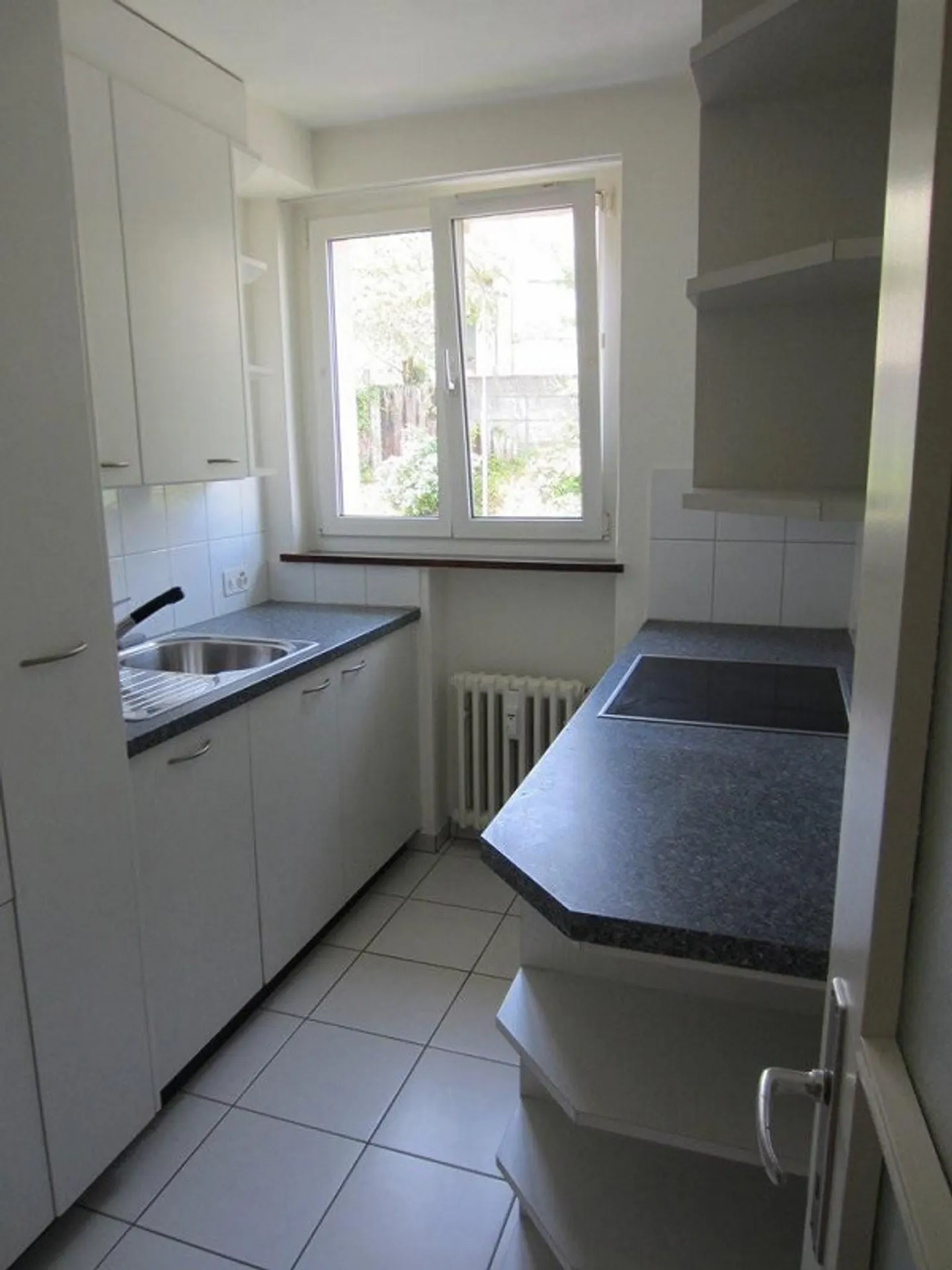 Votre nouveau chez-vous à Pratteln - appartement de 4.0 pièces - Photo 2 sur 8