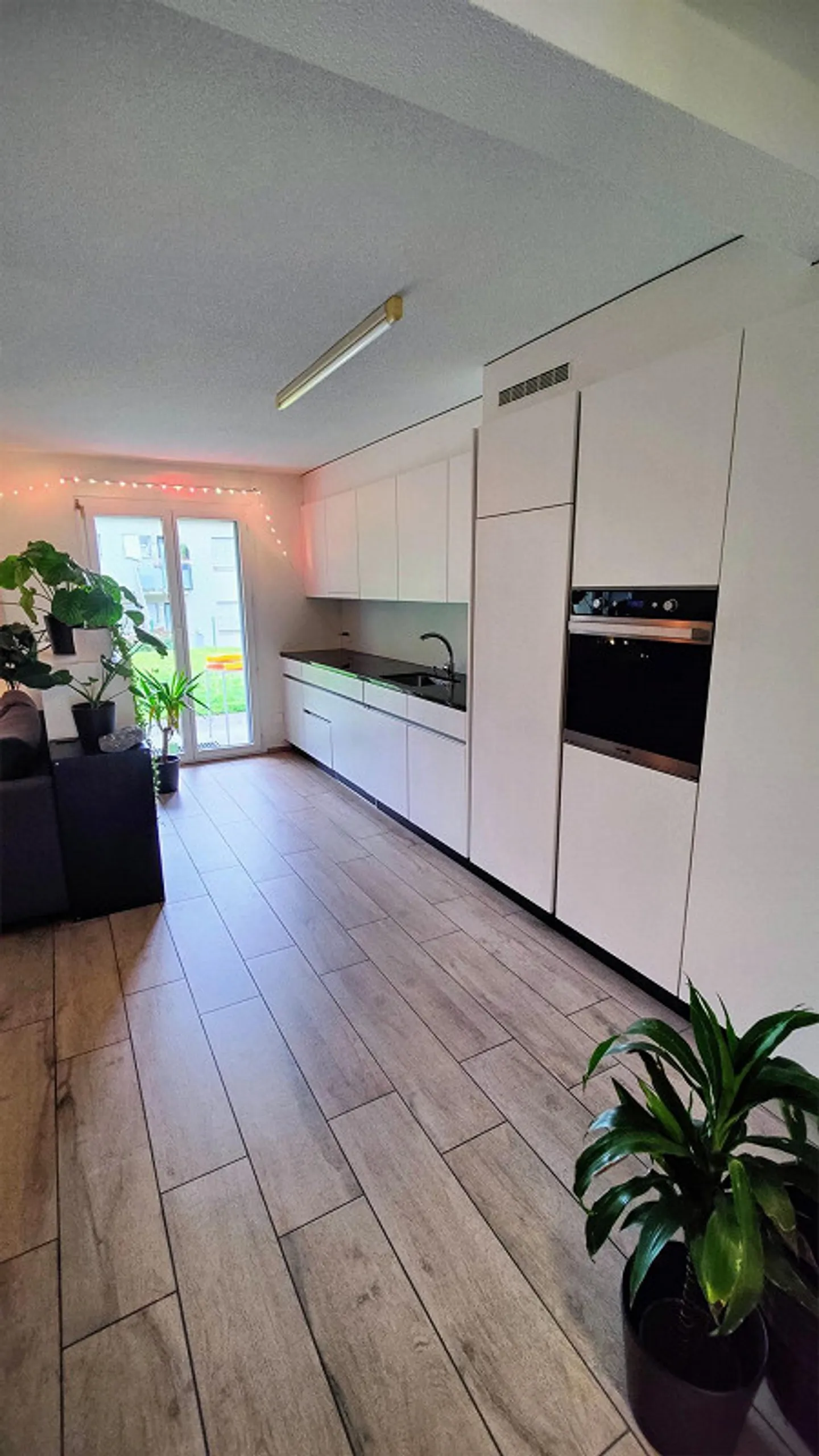 Appartamento in affitto - Foto 2 di 8