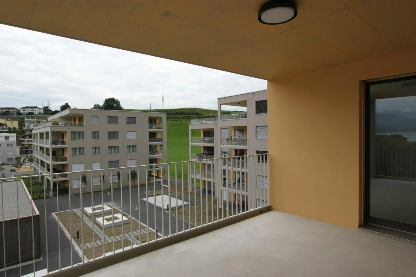 Appartement moderne de 4,5 pièces à Immensee - Photo 6 sur 8