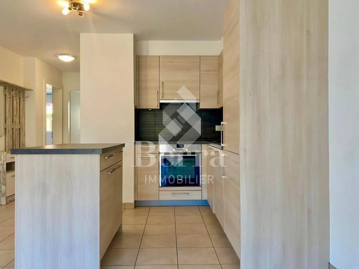 Beautiful 3.5-room apartment on garden level! - Photo 2 of 13