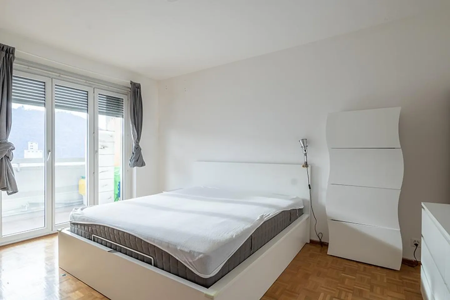 COMODO 4,5 LOCALI A BALERNA - Foto 15 di 19