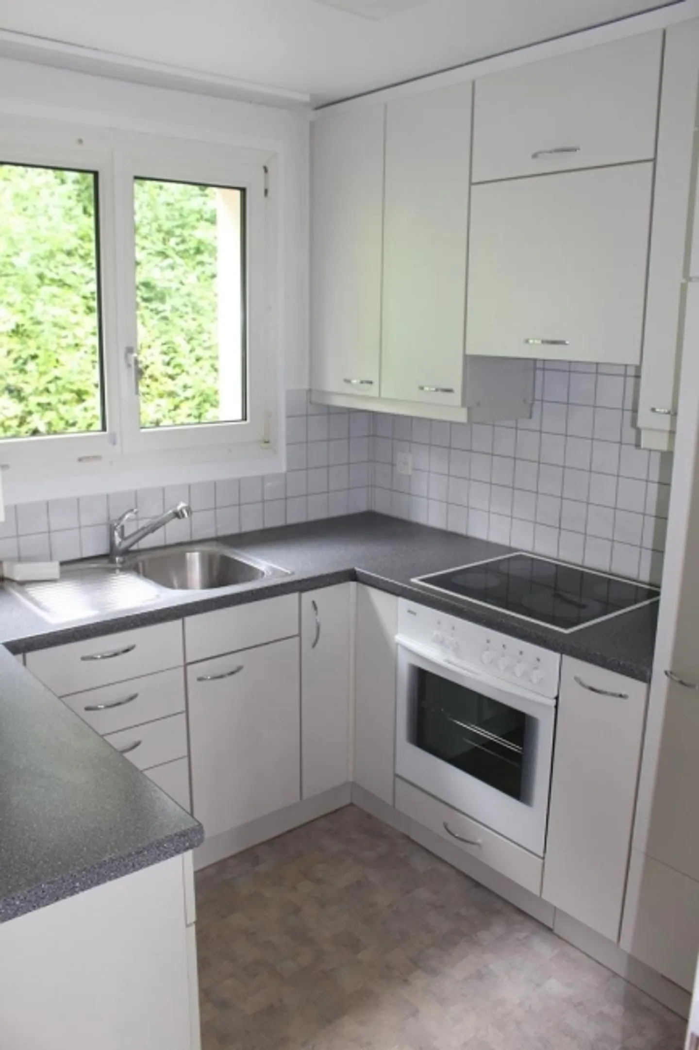 PRIMA AFFITTA DOPO RISTRUTTURAZIONE La tua nuova casa a Zollikofen al 2° piano - Foto 5 di 11