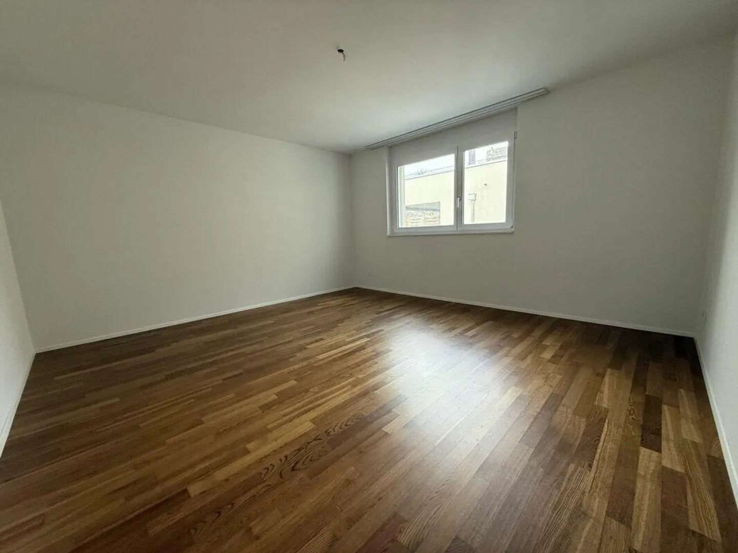 Modern 4.5-room apartment for rent! - Photo 8 of 13